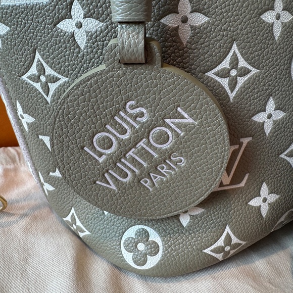 Louis Vuitton Spring in the City Khaki and Beige Monogram Empreinte Neverfull MM - Picture 7 of 7